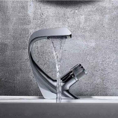 Fontana Showers Fontana Verona Wide Spread Waterfall Faucet Chrome Finish FS1208
